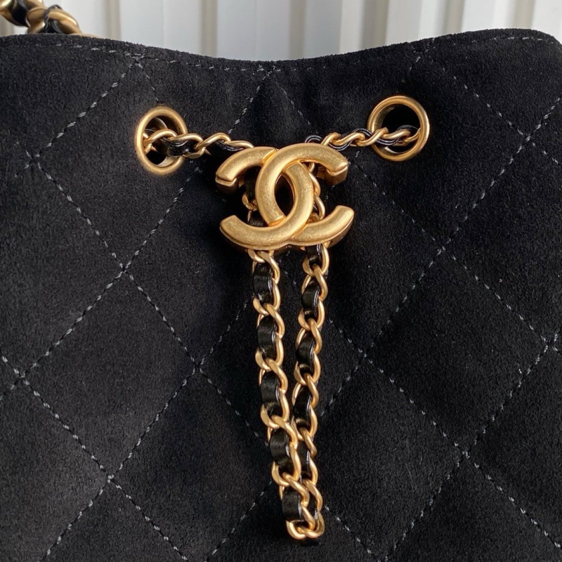 Ch**el bucket bags